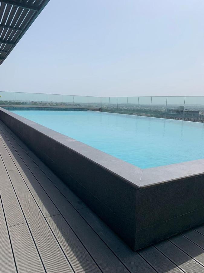Rt Properties @ The Lennox Airport Residential Accra Esterno foto