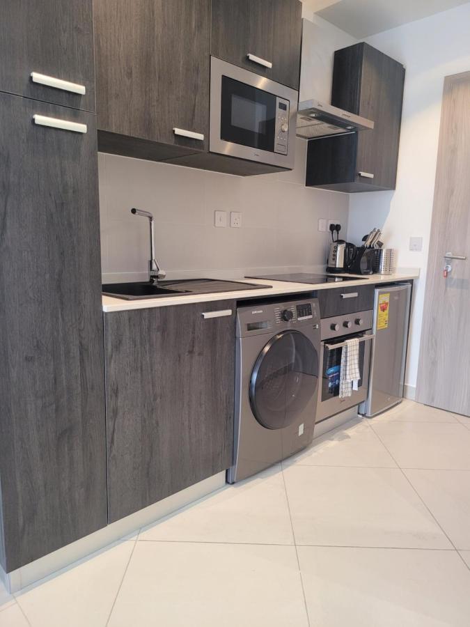 Rt Properties @ The Lennox Airport Residential Accra Esterno foto