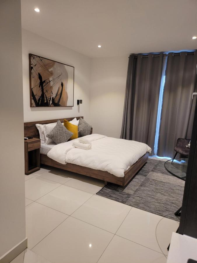 Rt Properties @ The Lennox Airport Residential Accra Esterno foto
